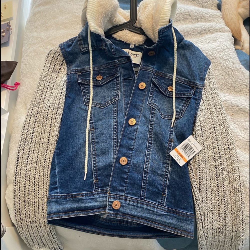 women’s size small jean jacket with fuzzy sleeves/hood